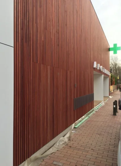 Sectionaalpoort open voeg hout Trudoor 2